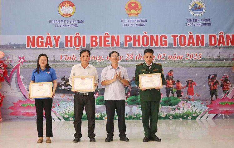 Unir fuerzas para proteger la frontera de Vinh Xuong