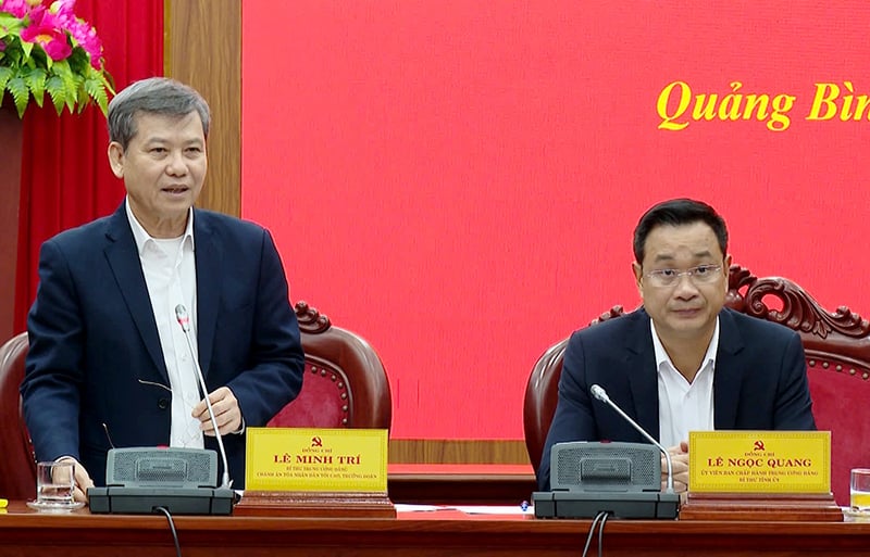 Comrade Le Minh Tri, Secretary of the Party Central Committee, Chief Justice of the Supreme People's Court, Head of Inspection Team No. 1925 delivered a concluding speech at the conference.