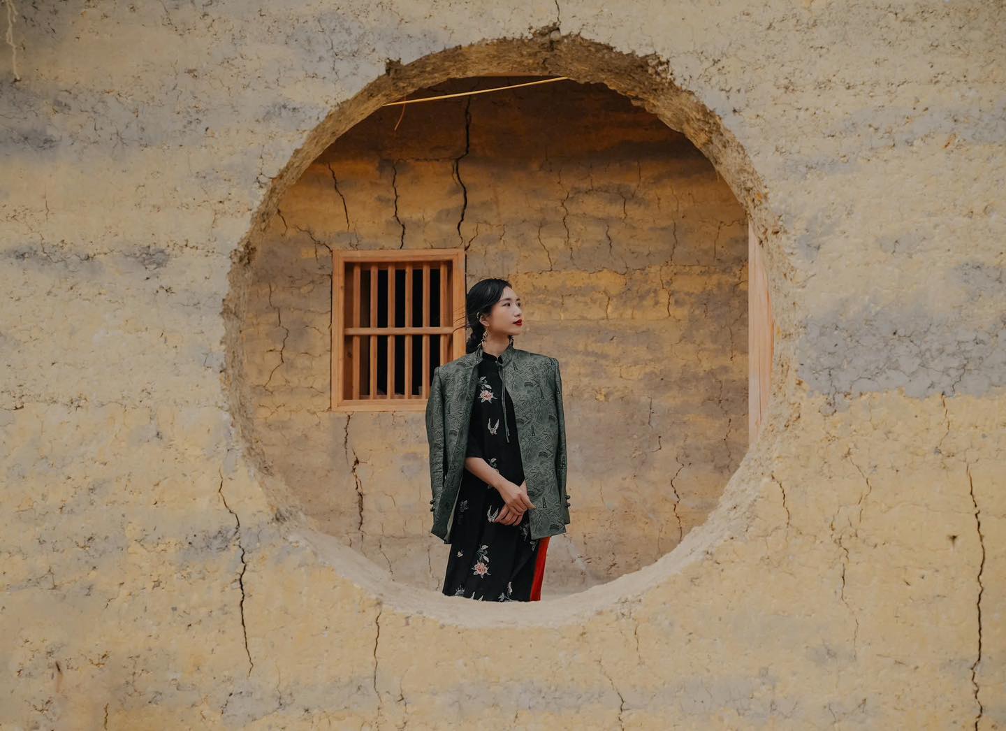 Maison en terre cuite - patrimoine culturel du peuple Höng à Ha Giang