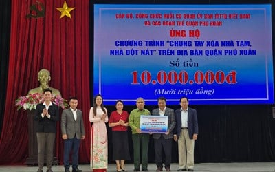 Quận Phú Xuân phát động chương trình &quot;Chung tay vì người nghèo&quot;