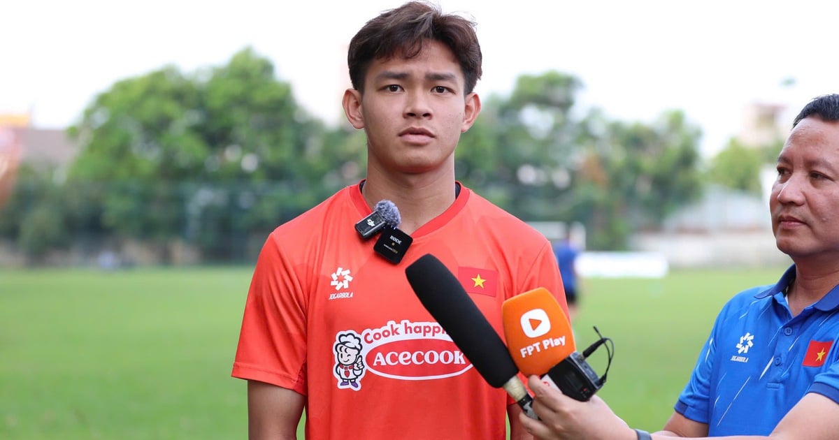 Striker Bui Vi Hao said something surprising before the day coach Kim finalized the personnel to play against Laos.