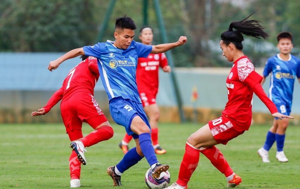 La course au championnat national féminin