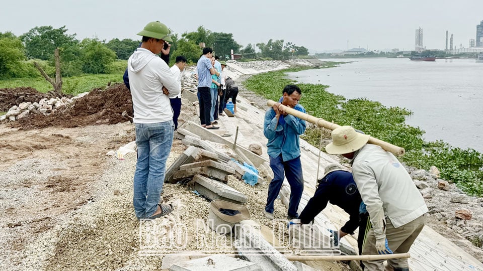 Nâng cấp đê điều là biện pháp tỉnh ưu tiên thực hiện nhằm thiết lập hành lang kiểm soát nguồn nước hiệu quả.