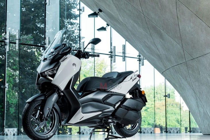 Yamaha XMAX 300 2025 