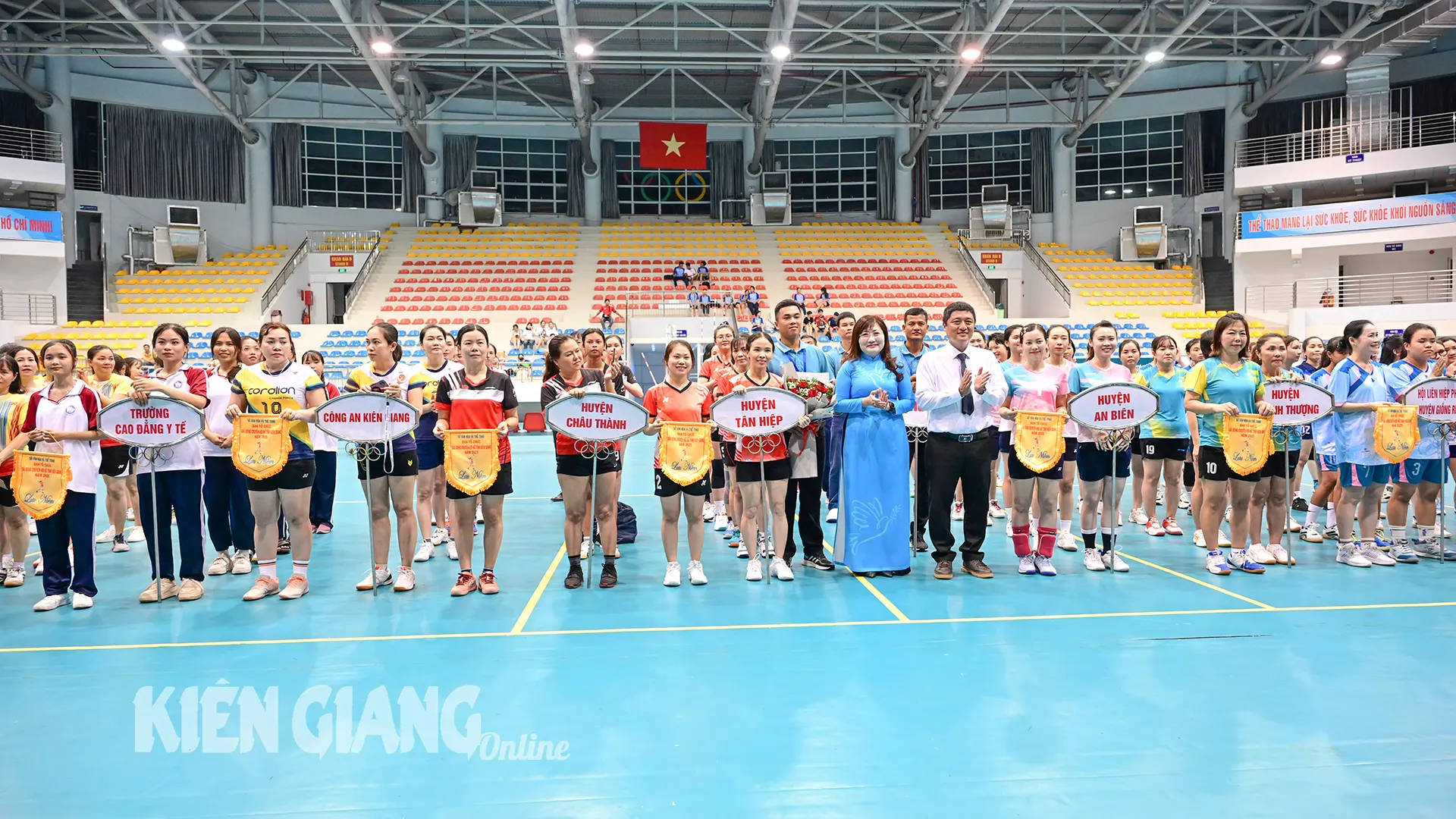 Opening of Kien Giang Province Women's Volleyball Tournament