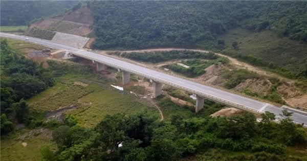 Hoa Lac-Hoa Binh Expressway mit 6 Fahrspuren nach Investitionsanpassung