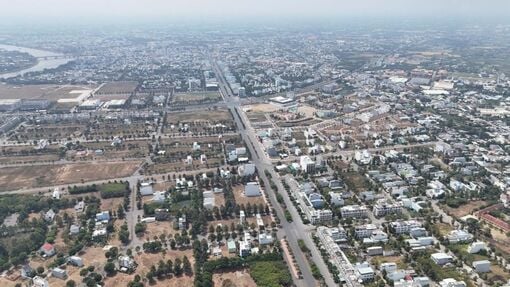 Long An: Suspender temporalmente la implementación de la planificación de la construcción en las áreas del distrito