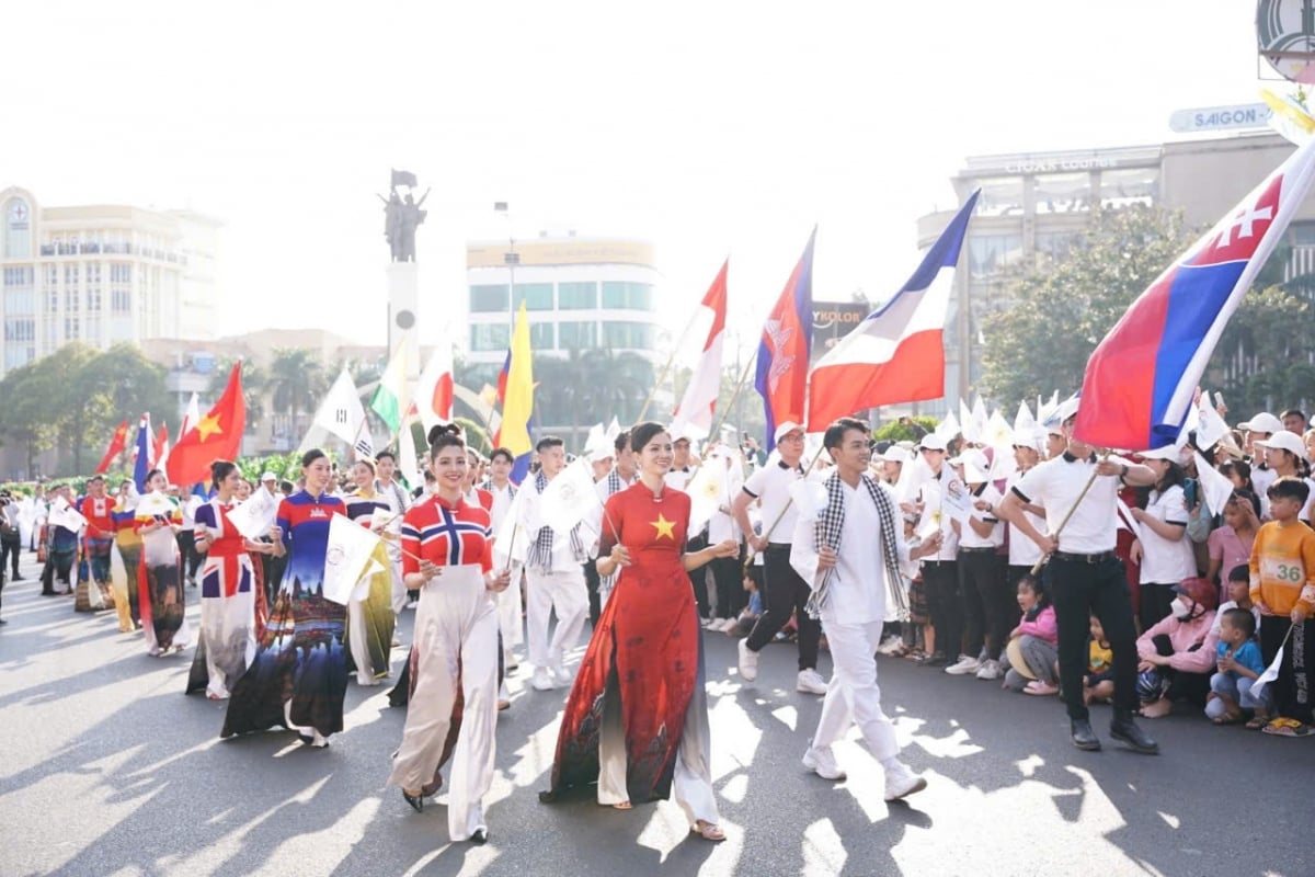 거리 축제 “부온마투옷 - 세계 커피의 목적지”