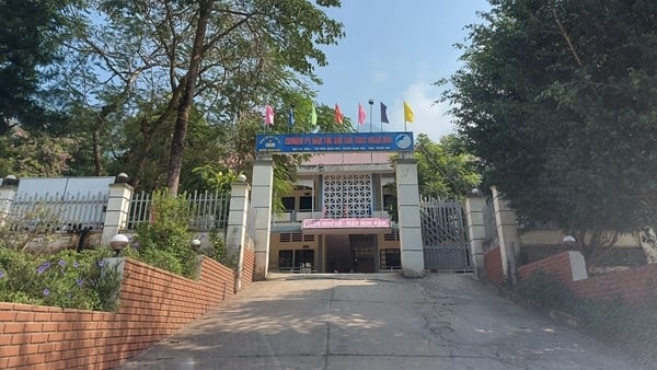 An der High School einer ethnischen Minderheit in Thanh Hoa werden Hunderte Schüler fälschlicherweise angemeldet -0