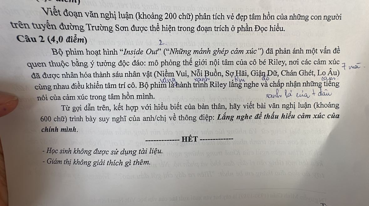 Đề thi Văn giữa kỳ 2 Hà Nội bị học sinh phát hiện  - Ảnh 1.