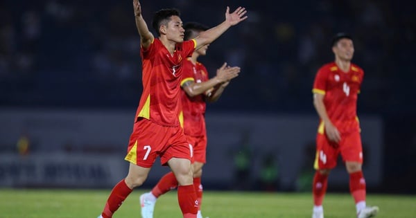 Les billets pour assister au match Vietnam-Laos sont vendus à des prix exorbitants sur le marché noir.