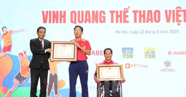 The program "Glory of Vietnamese Sports" honors outstanding athletes and coaches