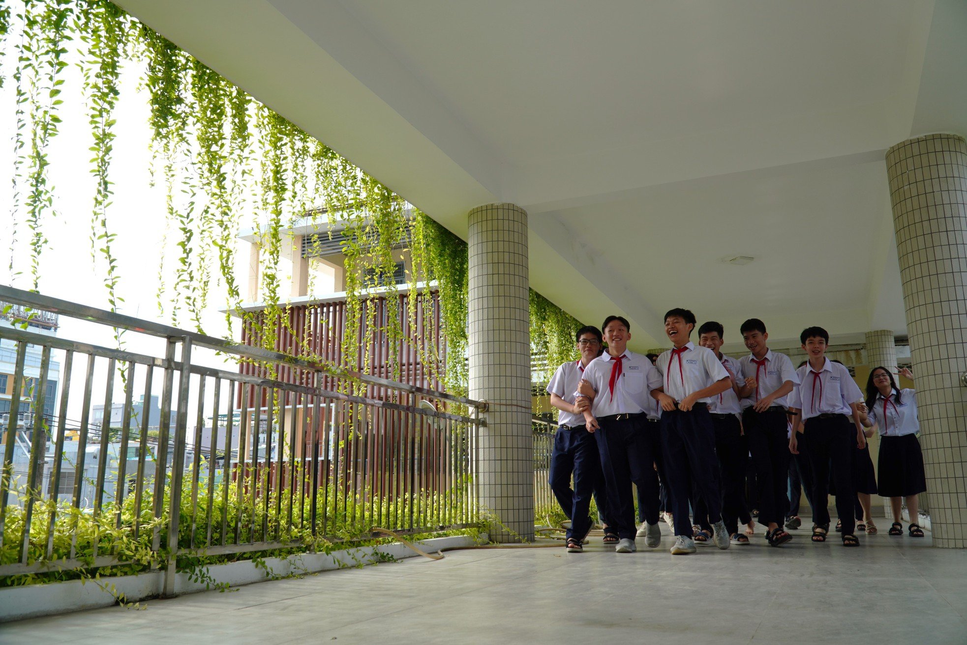 Da Nang construye continuamente nuevas escuelas, solucionando el problema de casi 50 estudiantes por clase (foto 3)