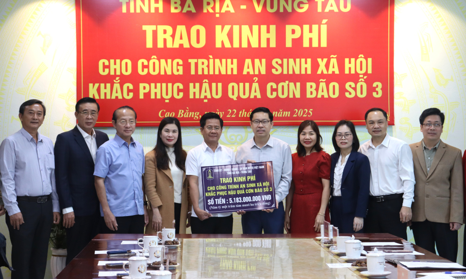 Ba Ria - Vung Tau province grants funding to support social security projects in the province