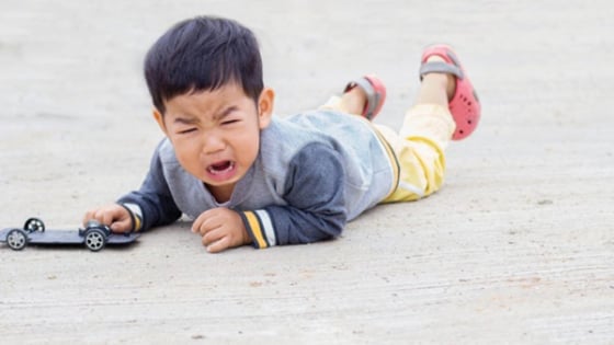 부모가 자녀를 가르치는 데 실수가 있으면 자녀가 거짓말쟁이가 됩니다.