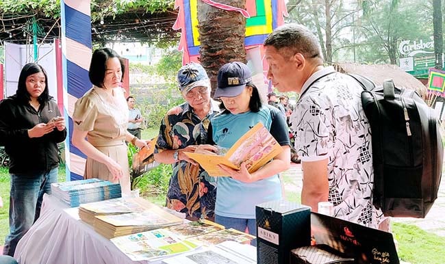 ផ្សព្វផ្សាយ​និង​ទាក់ទាញ​ភ្ញៀវ​ទេសចរ​មក​កាន់​ទឹកដី​វូ