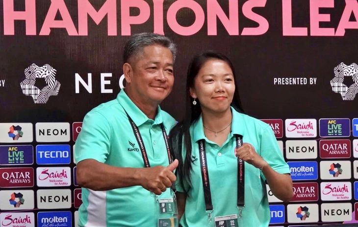 The opponent sent 12 foreign players to Vietnam for the AFC quarter-final match, how did Huynh Nhu deal with it?