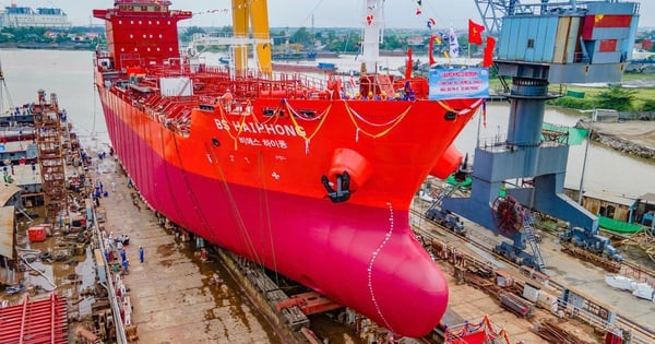 Opportunity for Vietnamese shipbuilding to dominate the 200 billion USD market