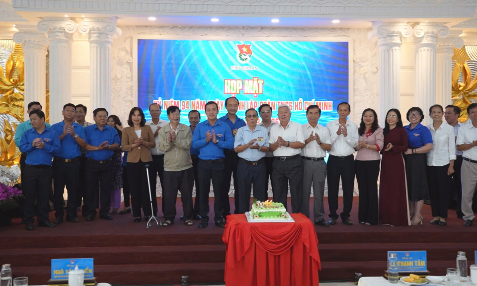 La Unión Provincial de Jóvenes de Long An celebra el 94º aniversario de su fundación