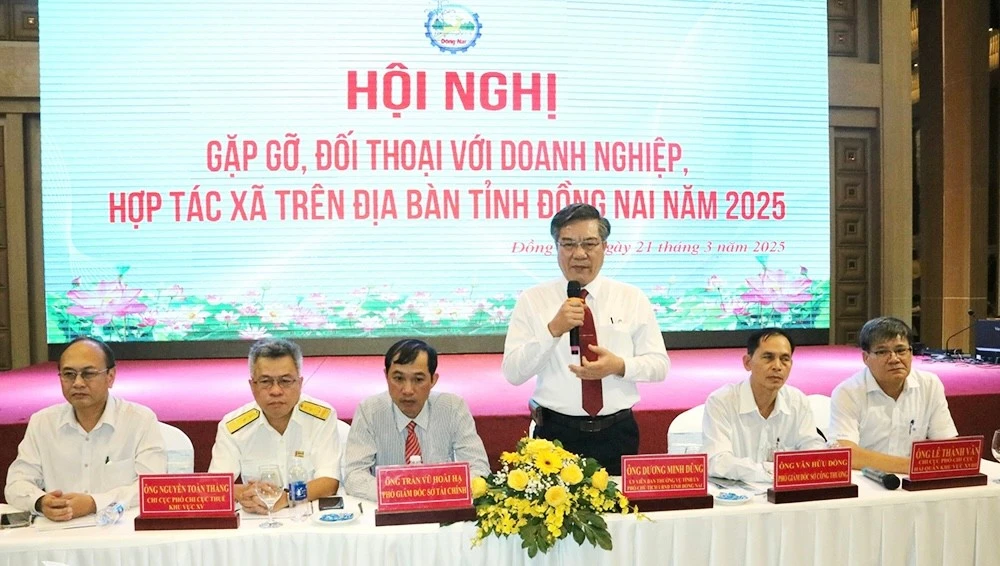 Dong Nai dialogues with more than 300 businesses and cooperatives