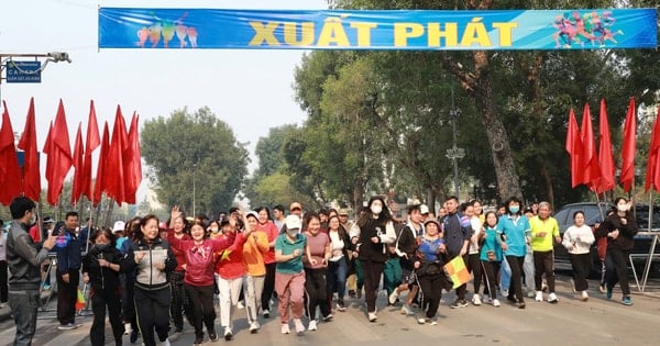 Hai Ba Trung District launched the 50th Hanoi Moi Newspaper Run