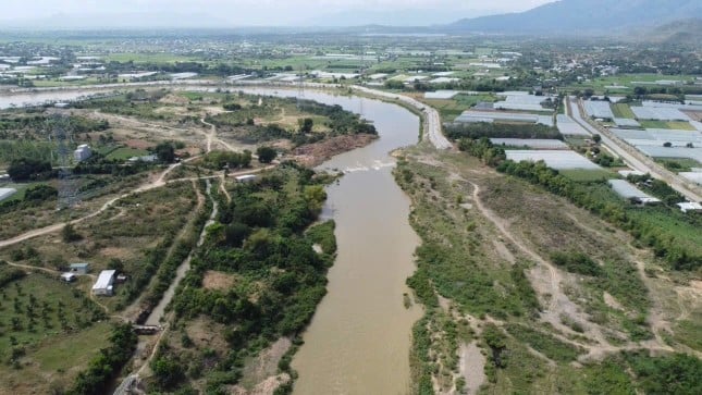 The legendary dam nearly 900 years old in Ninh Thuan photo 7