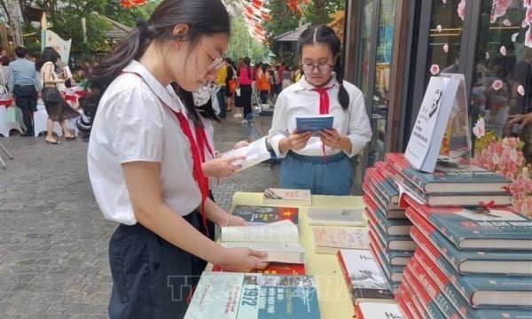 Plan to organize the fourth Book and Reading Culture Day in 2025