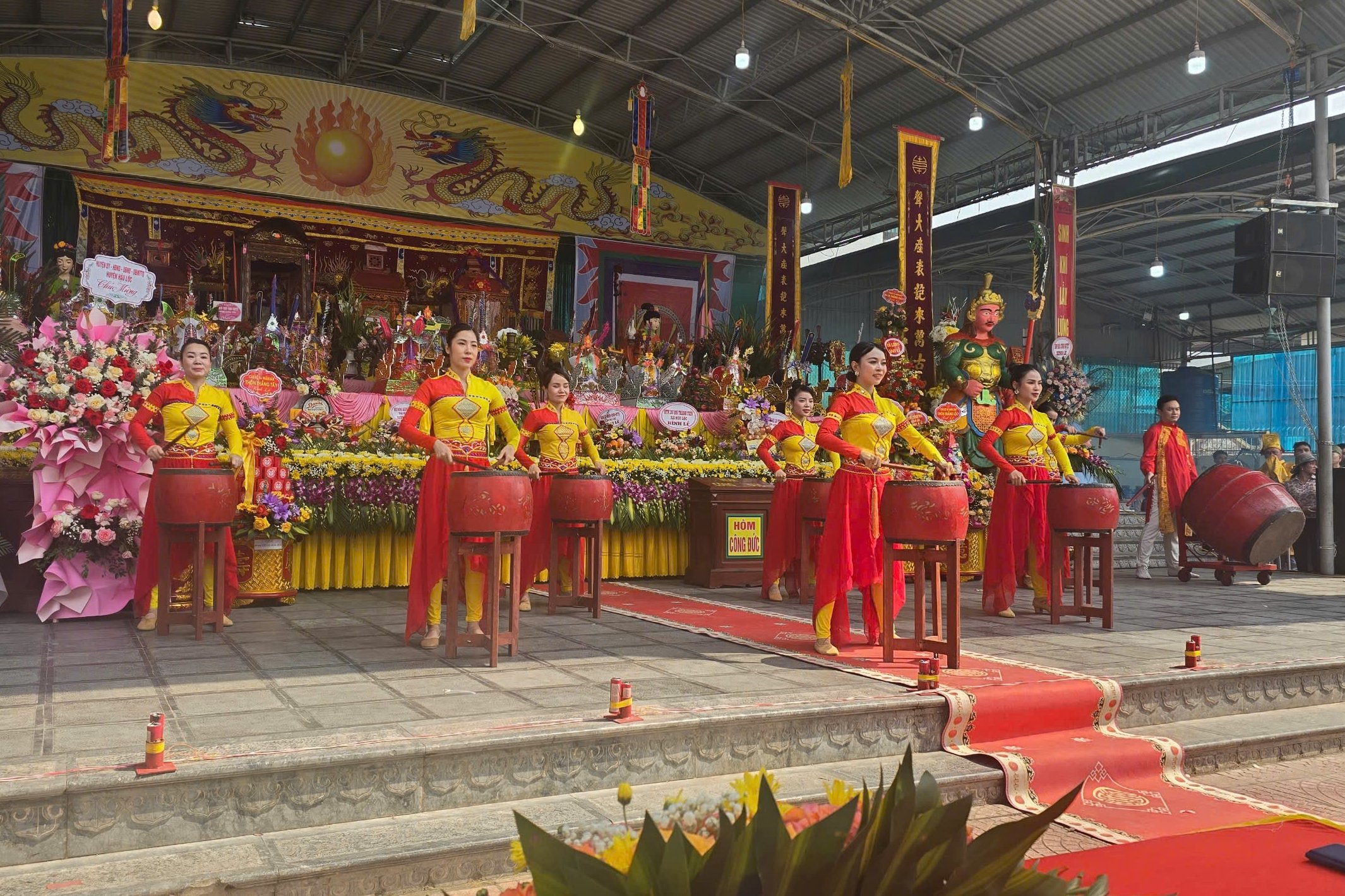 Fête de Cau Ngu dans la commune de Ngu Loc - beauté culturelle sacrée et fierté culturelle nationale