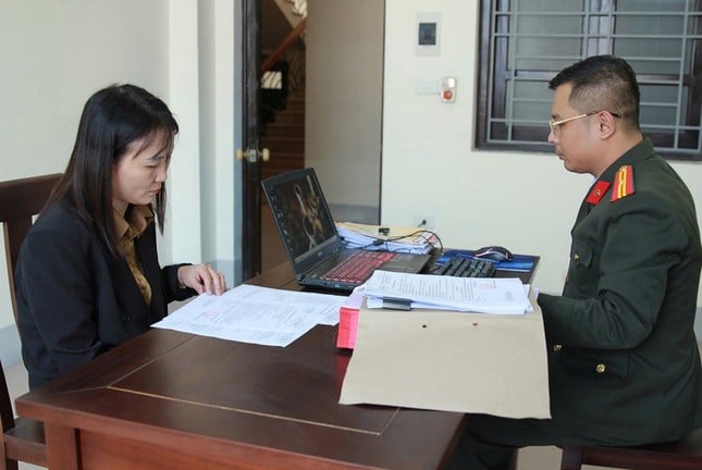 Suspending the principal involved in the age fraud case of Song Lam Nghe An players photo 2