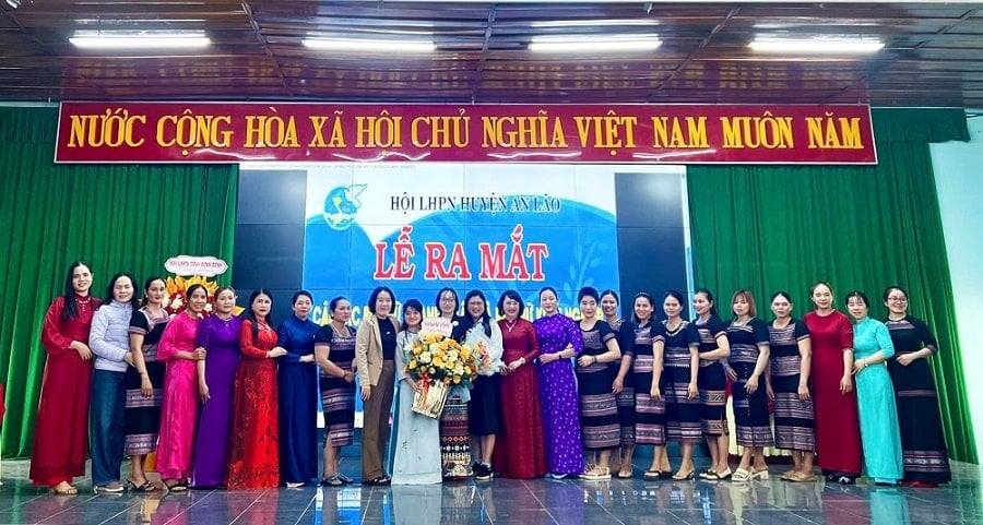 Binh Dinh: Lanzamiento del Club de Mujeres Emprendedoras y Mujeres Startup del Distrito de An Lao