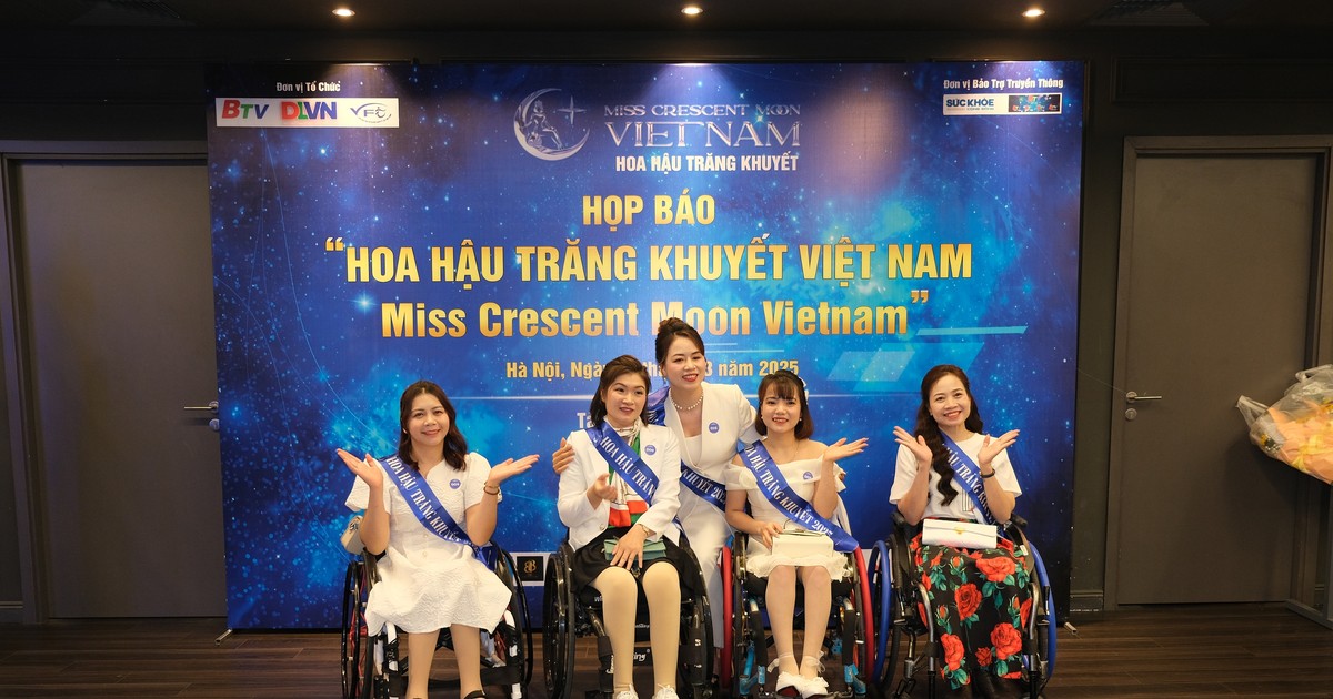 Beauty contest for women with disabilities