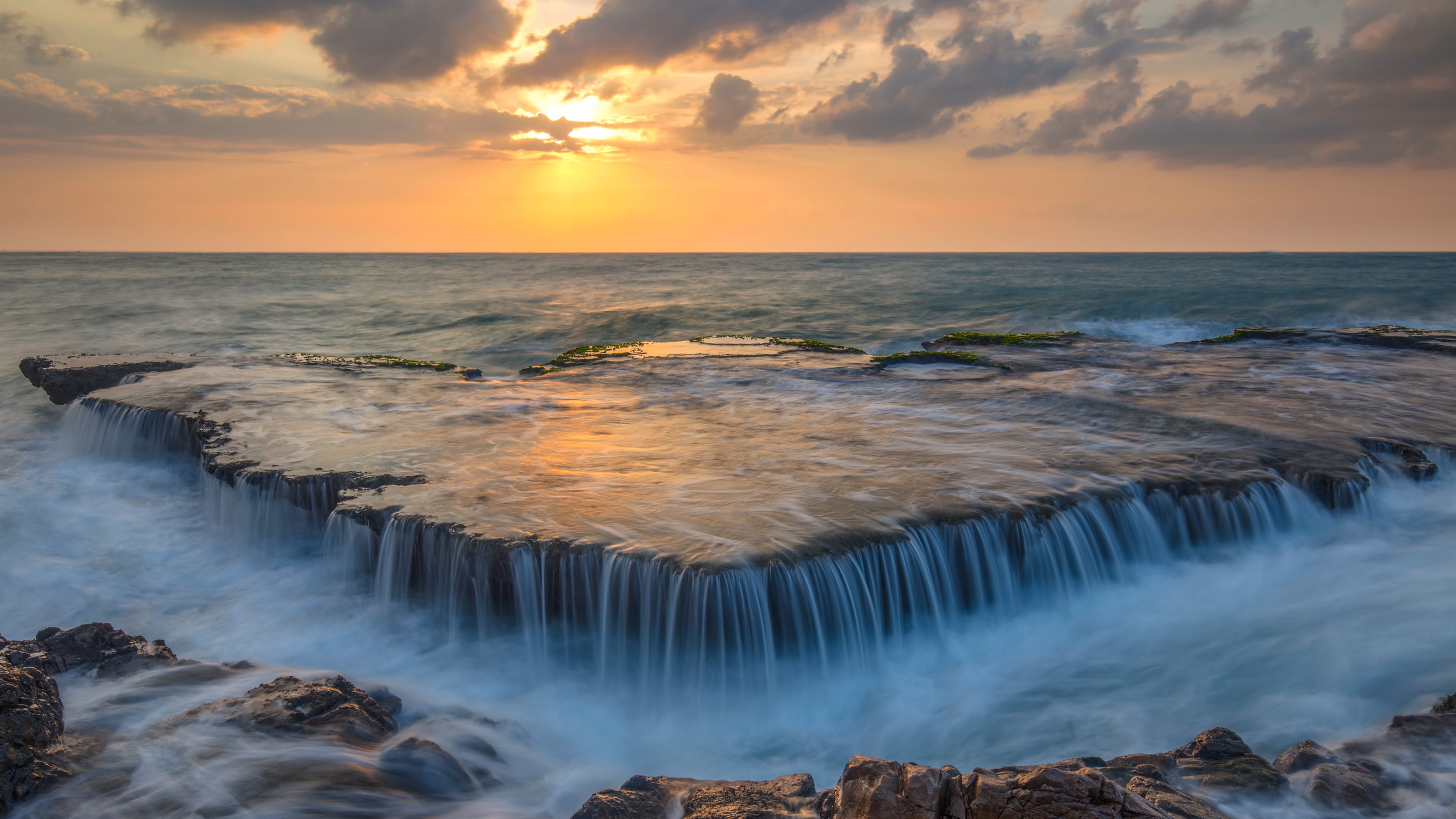 Bahía de Vinh Hy - Días soleados de verano