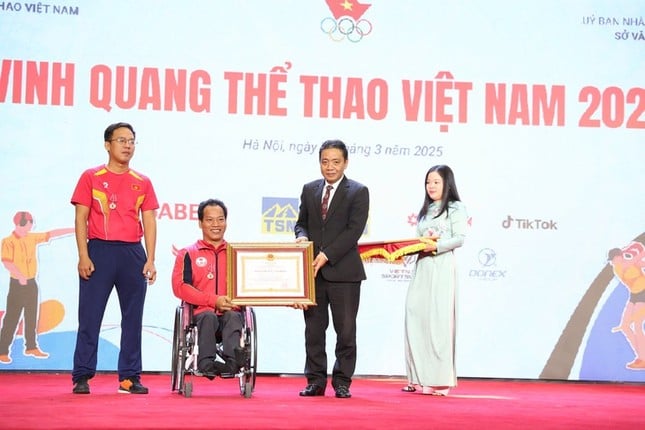 Vinh danh những người hùng của thể thao Việt Nam ảnh 1