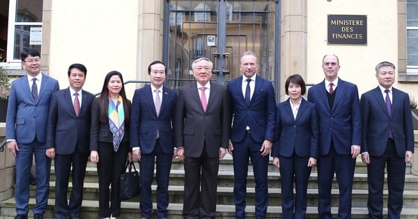 Le Vietnam et le Luxembourg conviennent de signer prochainement un protocole d'accord sur la coopération pour la construction d'un centre financier international