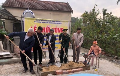 Comenzó la construcción de casas para familias pobres en Phu Loc