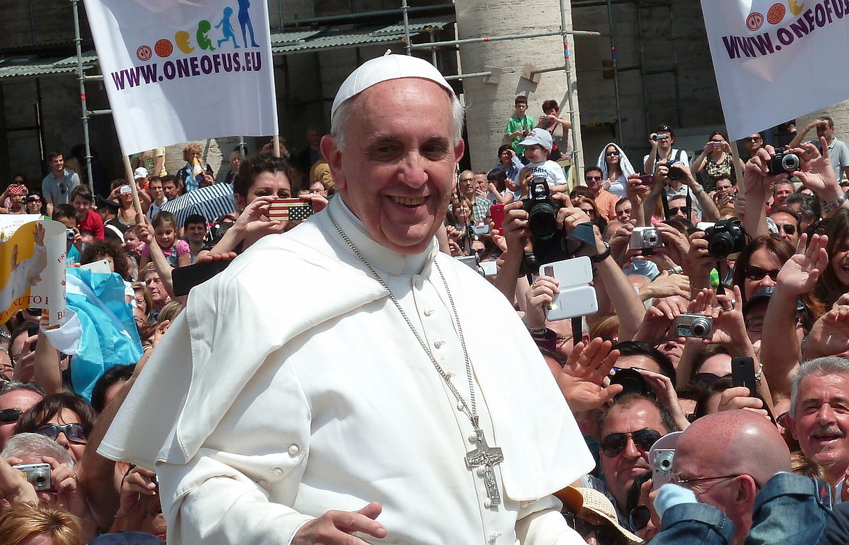 Pope Francis may appear in public today photo 1