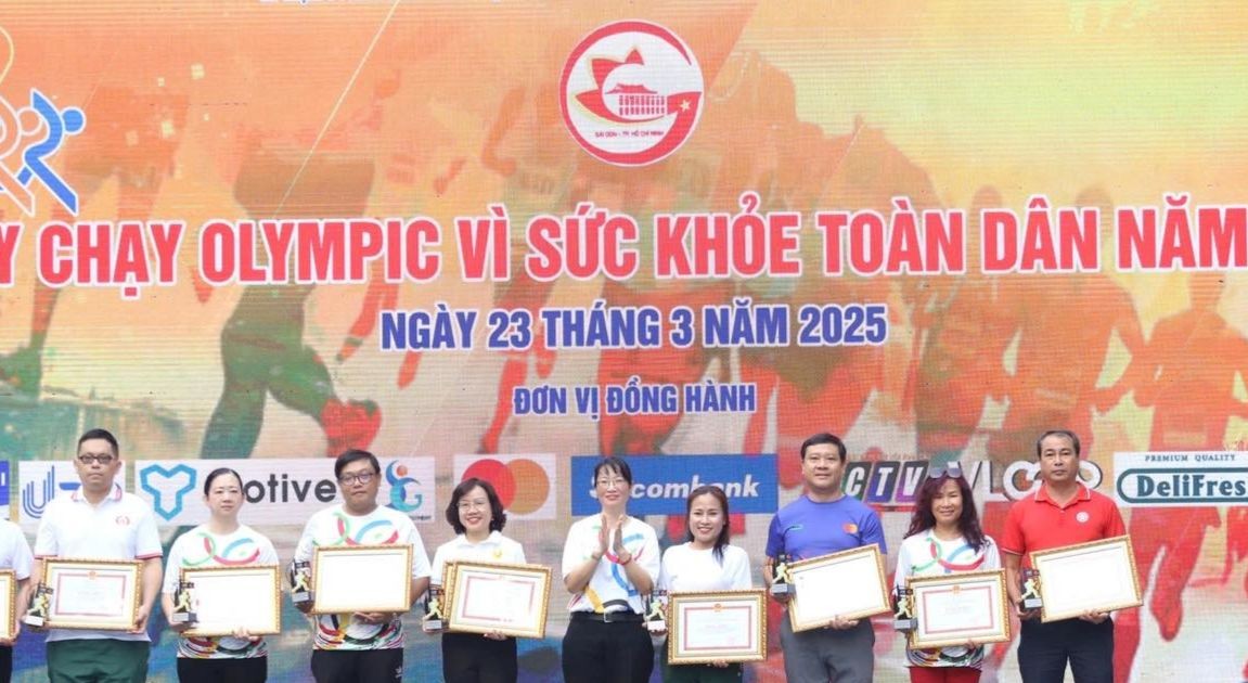 Journée olympique de course passionnante pour la santé publique à Hô-Chi-Minh-Ville