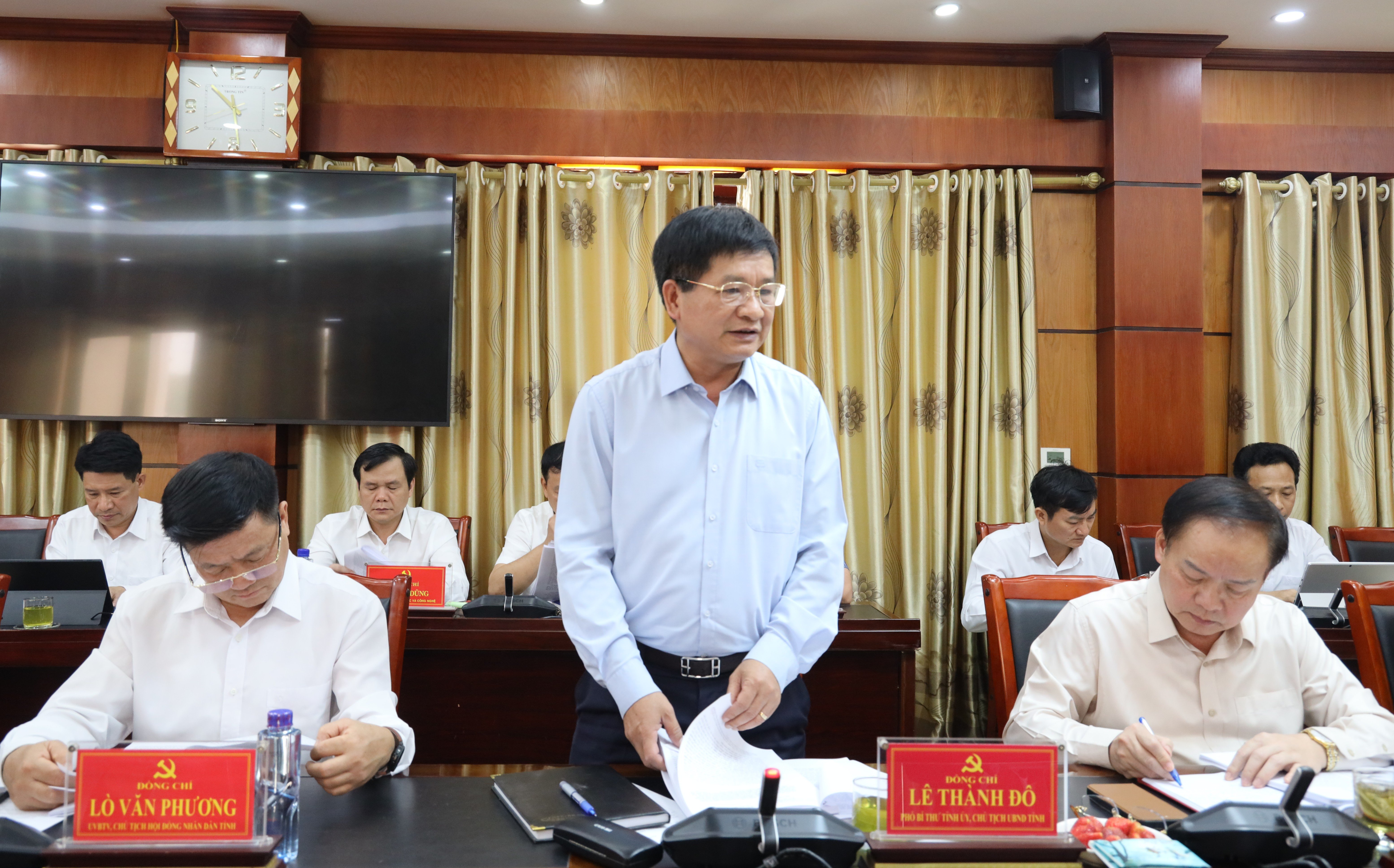 VPUB - Inspection Delegation 1911 of the Politburo and Secretariat worked with the Standing Committee of Dien Bien Provincial Party Committee