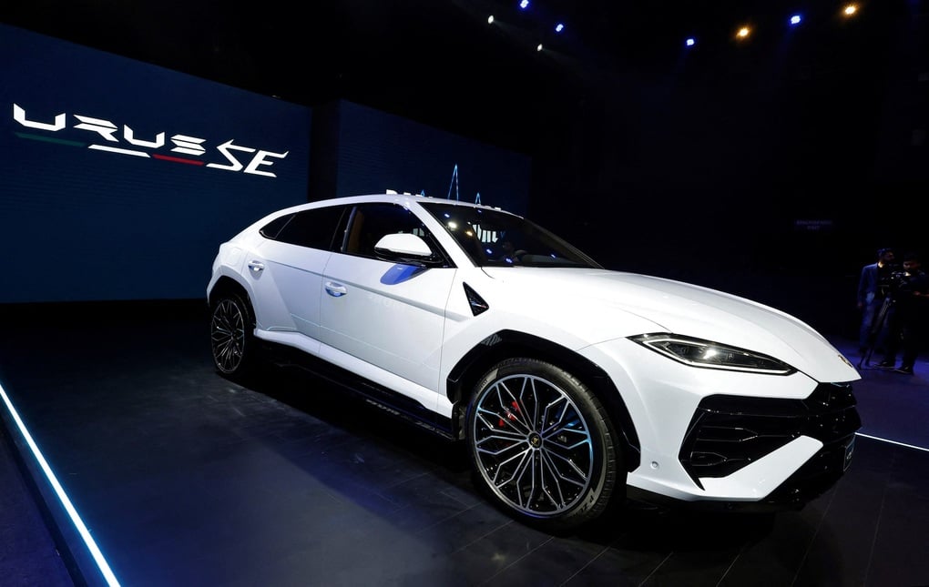 SUV và động cơ hybrid mang lại doanh số kỷ lục cho Lamborghini - 1