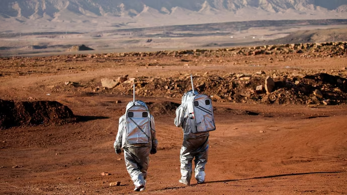 L'ambition d'Elon Musk de s'installer sur Mars d'ici 2050, qu'en disent les experts ?