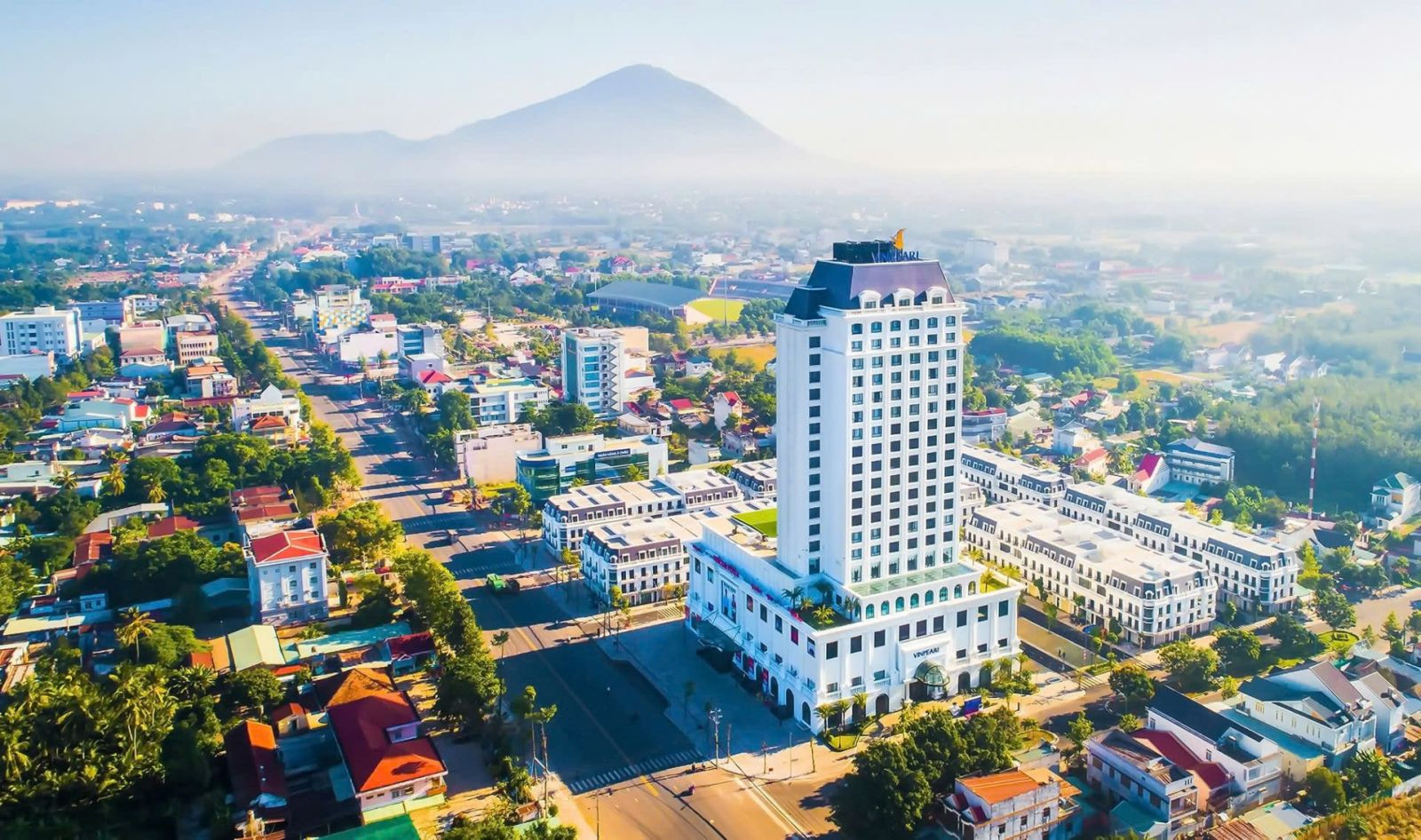 ¿Qué provincia está ubicada cerca de Ciudad Ho Chi Minh y tiene el costo de vida más barato del sureste?