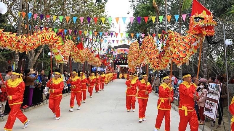 Dien Bien បើកពិធីបុណ្យ Ban Phu Citadel រូបថត ៣