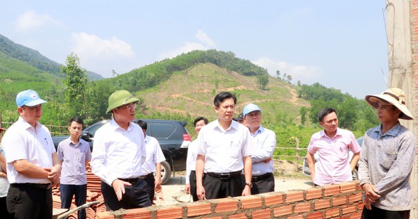 As a "leading" province, Binh Dinh leaders pledge that by the end of May, there will be no more temporary or dilapidated houses.