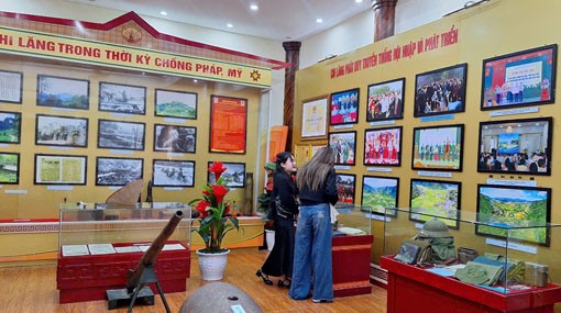 Chi Lang Victory Exhibition House meets the research, sightseeing and learning needs of all classes of people, especially young people. (Photo: Bao Mi)