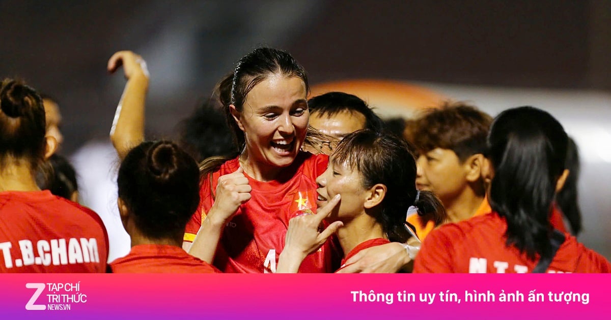 Al ganador del Balón de Oro de Vietnam le duele la mejilla de tanto celebrar