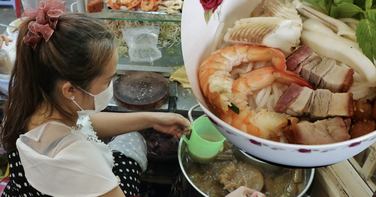 Sorprendentemente, una tienda de fideos en un callejón de la ciudad de Ho Chi Minh con el precio más alto de 130.000 VND/tazón está causando fiebre.