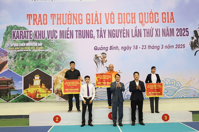 Đội tuyển thành phố Huế giành giải nhất toàn đoàn