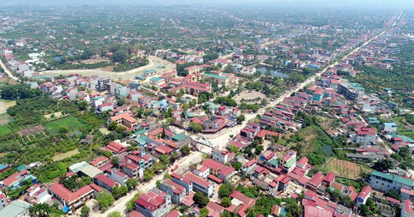 ផ្អាក​ការងារ​មួយ​ចំនួន​ជា​បណ្ដោះអាសន្ន និង​ការងារ​ពាក់ព័ន្ធ​នឹង​អង្គភាព​រដ្ឋបាល​គ្រប់​លំដាប់ថ្នាក់