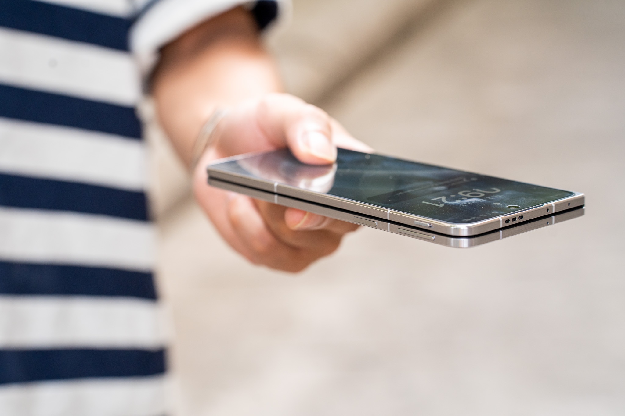 Oppo Find N5 (obrázek 1)