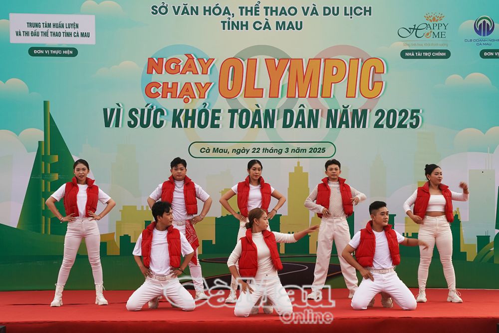 Sở VHTTDL tỉnh Cà Mau tổ chức Ngày chạy Olympic vì sức khoẻ toàn dân năm 2025 - Ảnh 1.